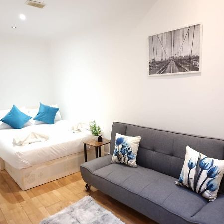 Apartamento F1-Basement Studio Fits 3 Near Paddington Londres Exterior foto