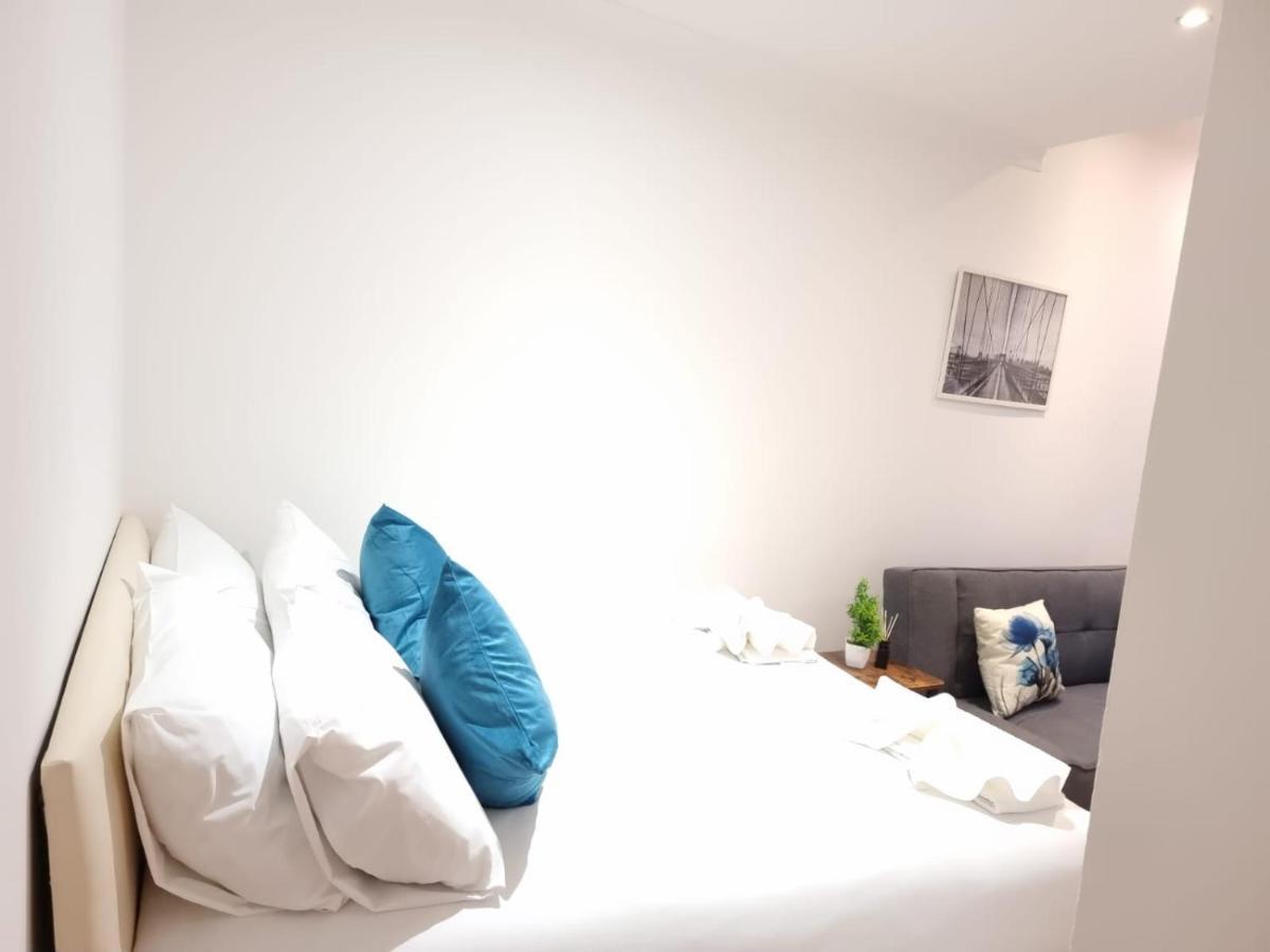 Apartamento F1-Basement Studio Fits 3 Near Paddington Londres Exterior foto